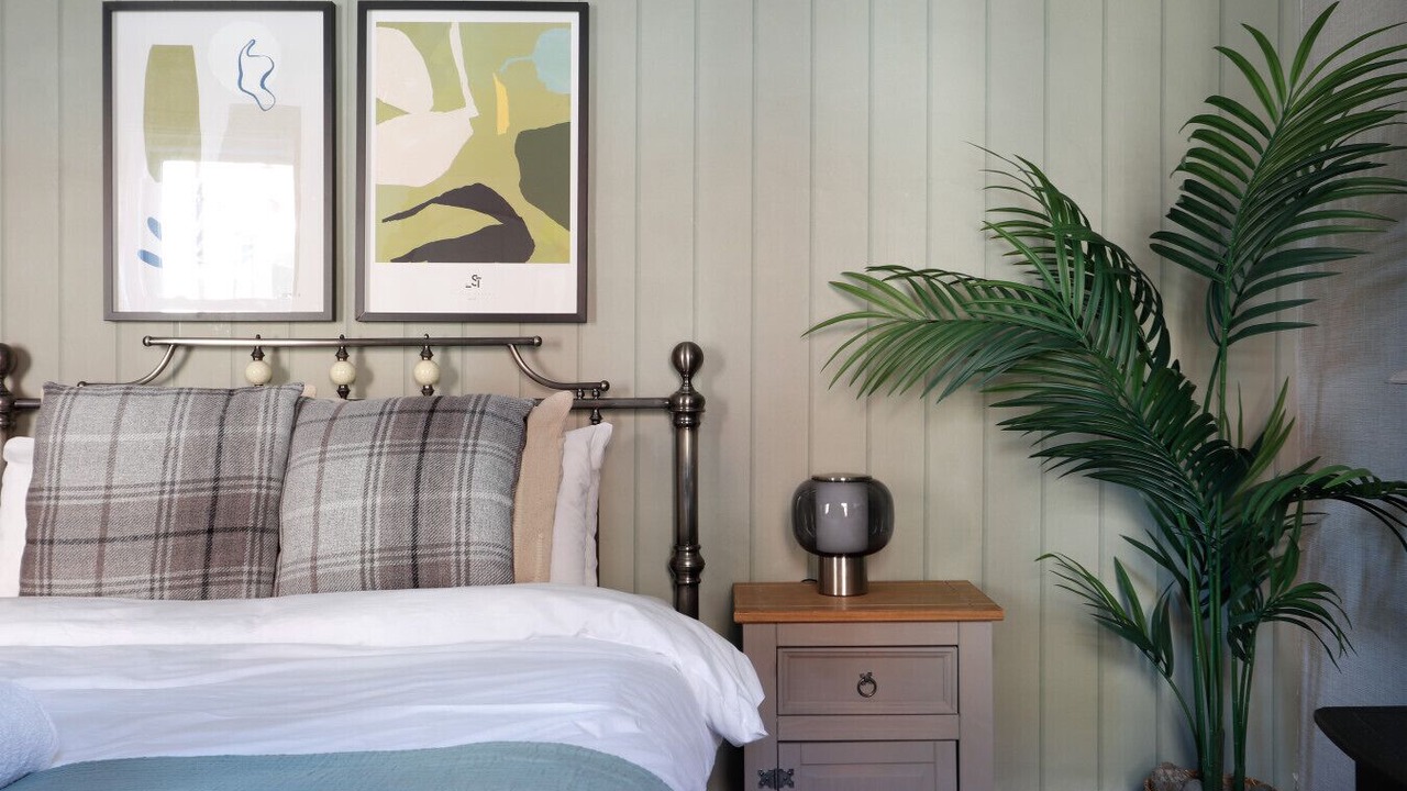 Photo of Bedroom in Barry