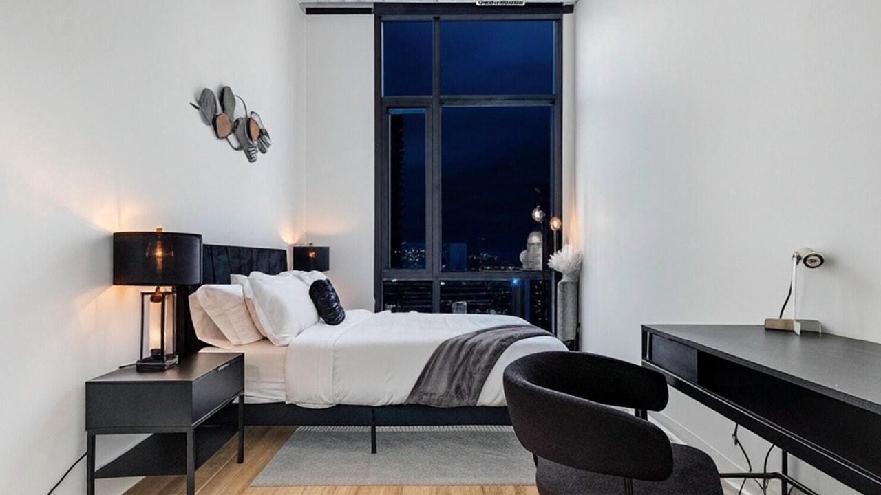 Photo of Bedroom in The Loop