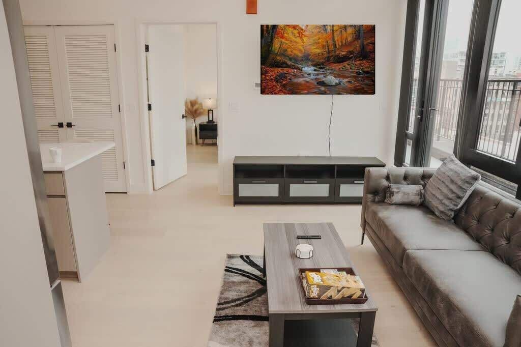 Photo of Livingroom in Near North Side