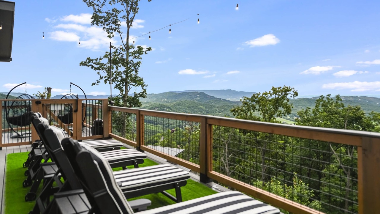 Photo of Others in Smoky Mountains