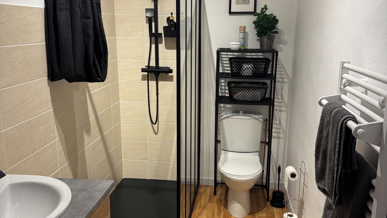 Photo of Bathroom in Damparis