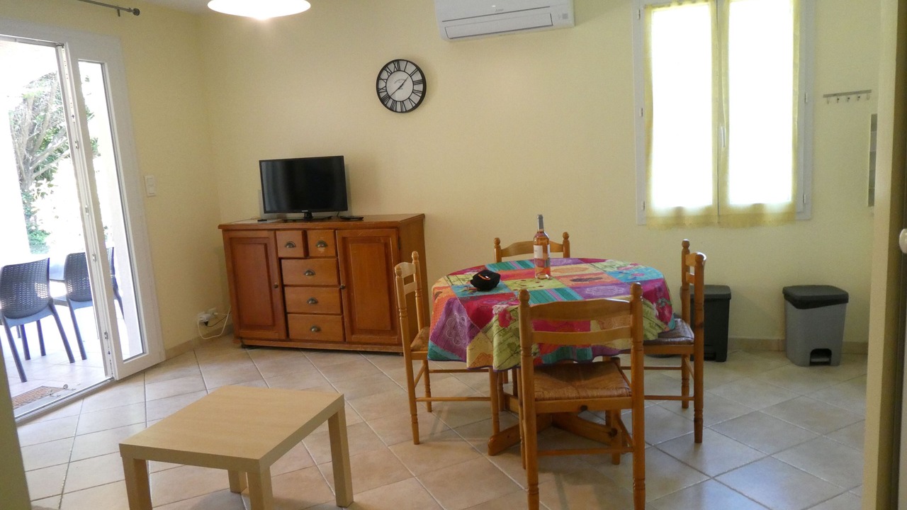 Photo of Others in Casteljau