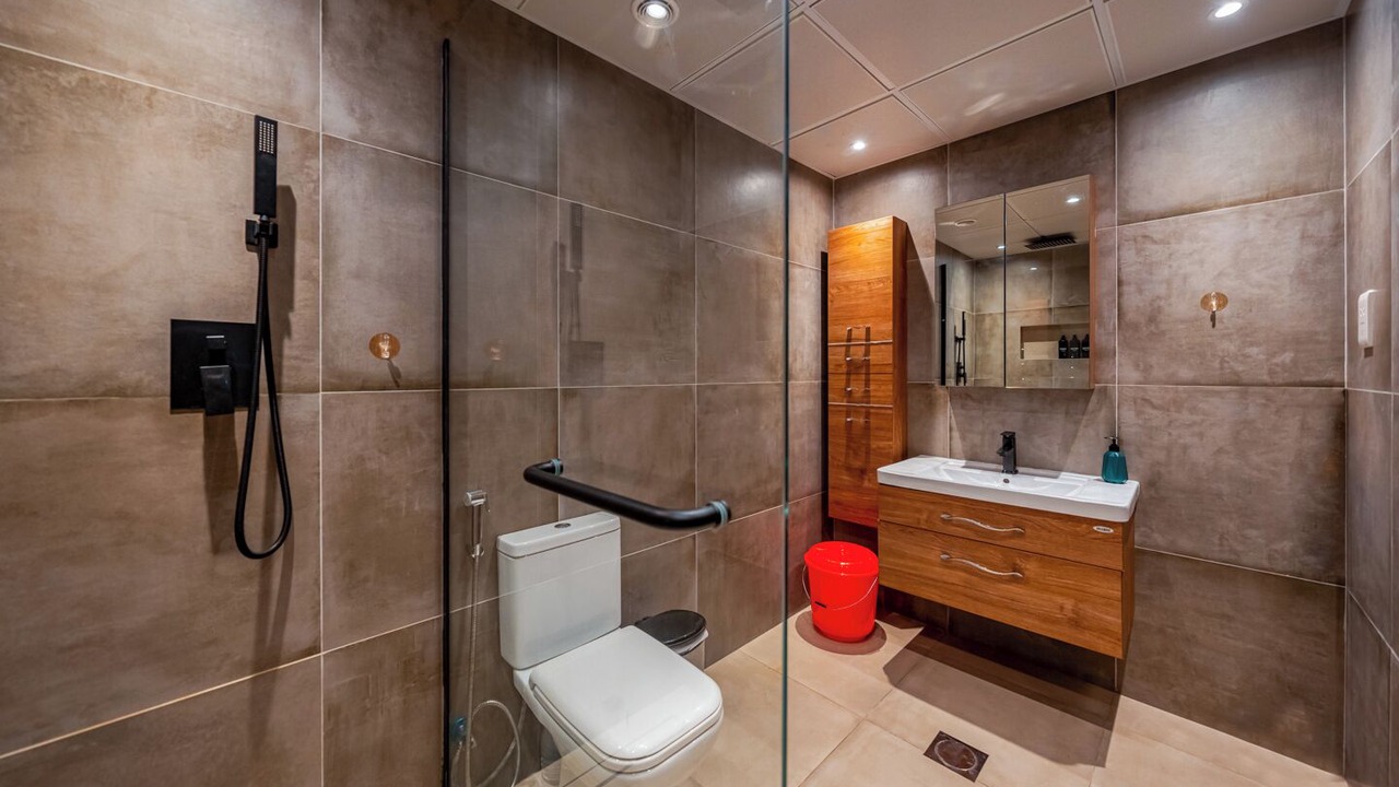 Photo of Bathroom in Al Hamra Village