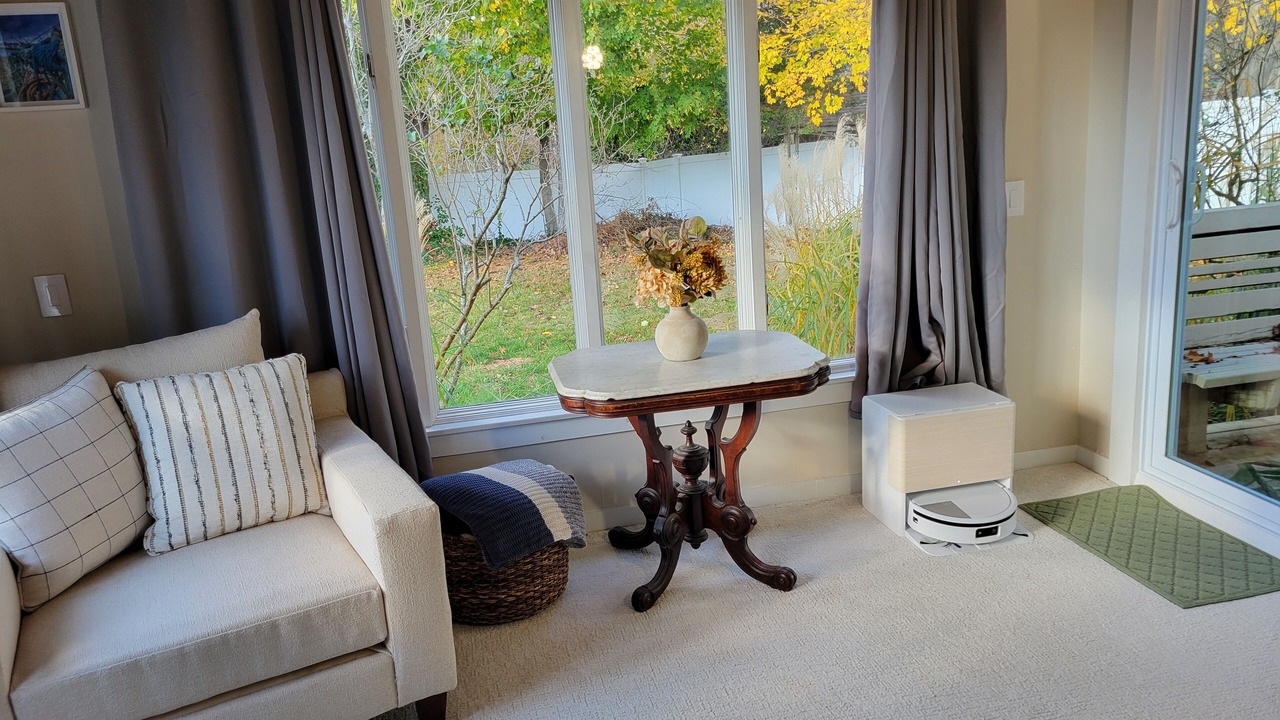 Photo of Livingroom in Niantic