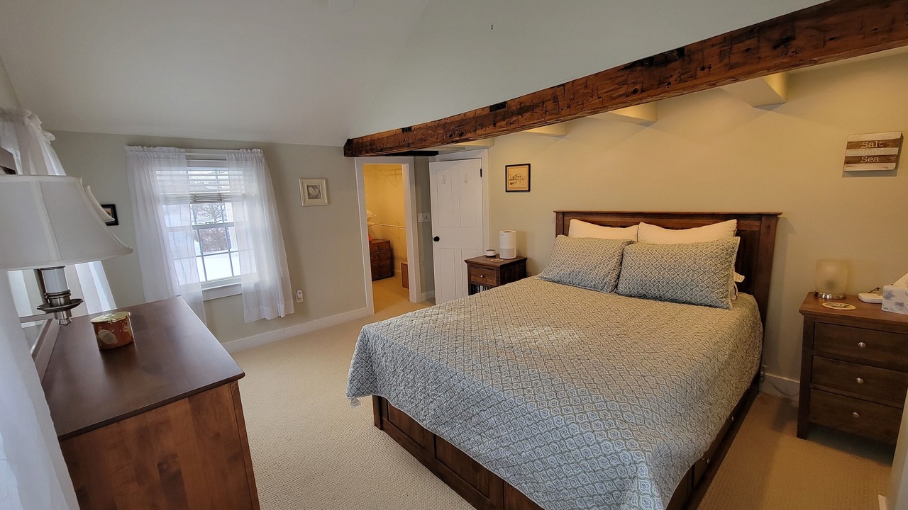 Photo of Others in Niantic