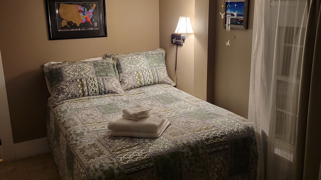 Photo of Bedroom in Niantic