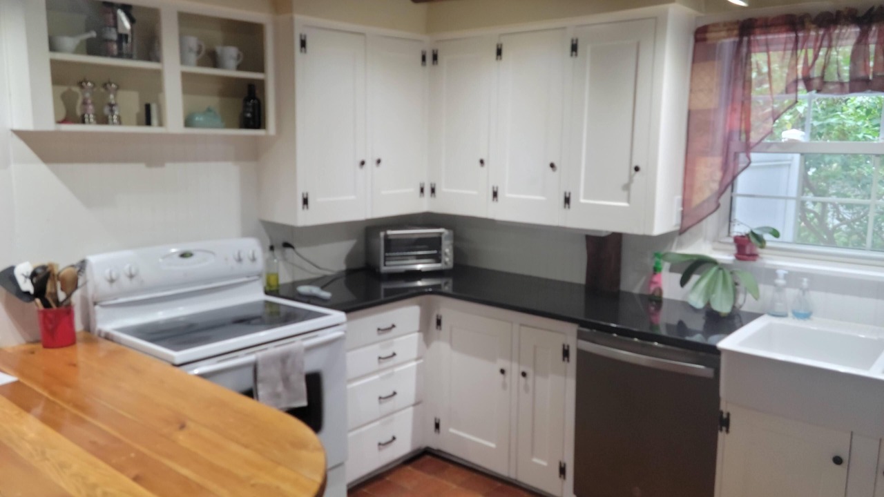 Photo of Kitchen in Niantic
