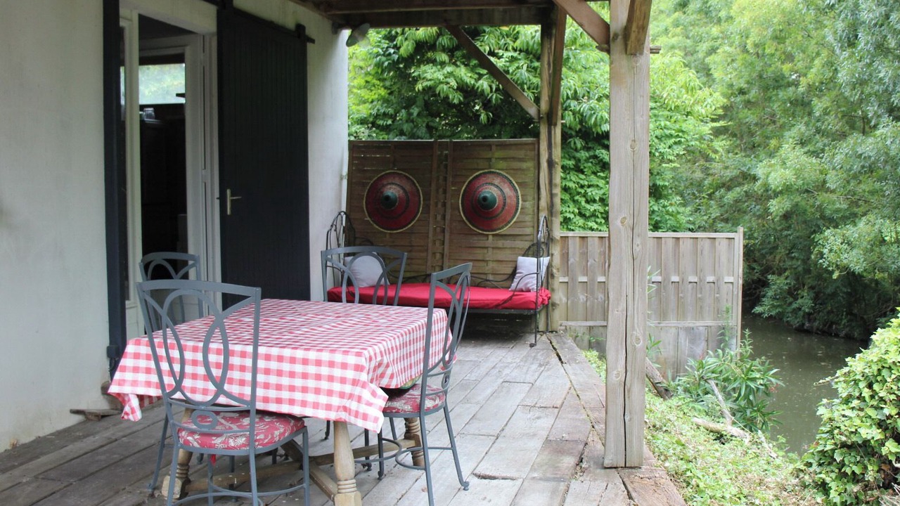 Photo of Outdoor in Saint-Hilaire-la-Palud