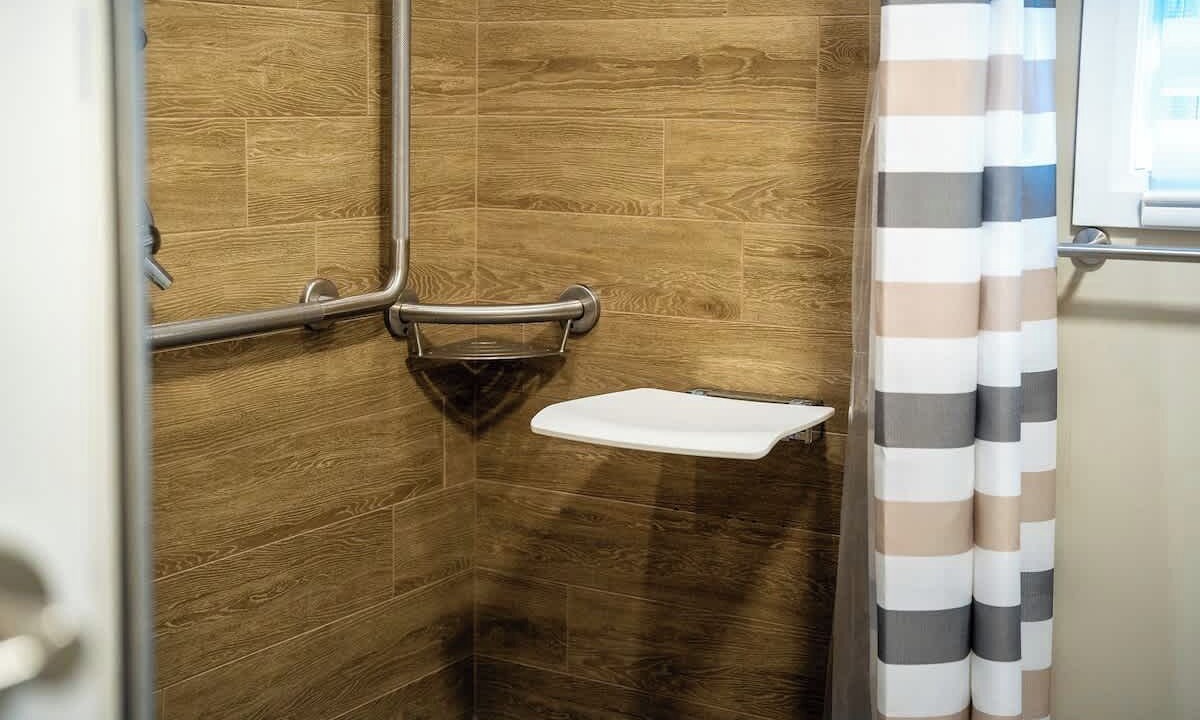 Photo of Bathroom in Saint-Leonard-de-Portneuf