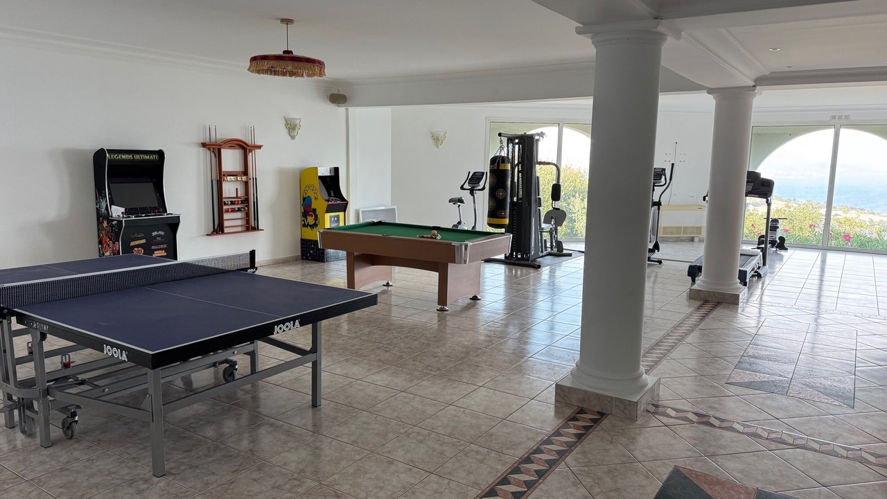 Photo of Bedroom in Saint-Aygulf