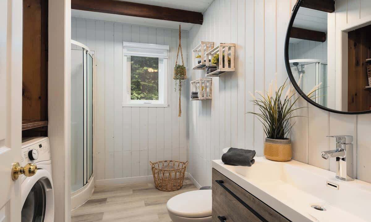 Photo of Bathroom in Lac-Sergent