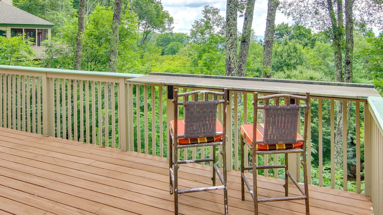 Photo of Outdoor in Mountain Air