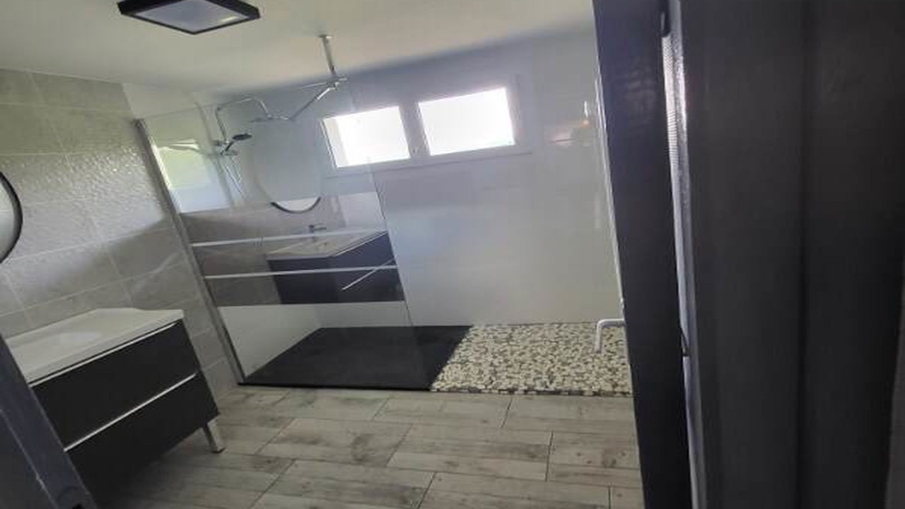 Photo of Bathroom in Saint-Girons