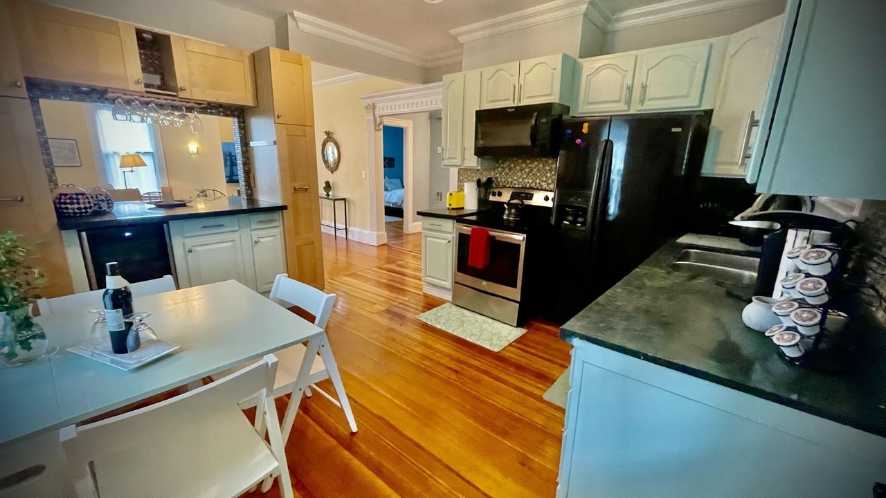 Photo of Kitchen in Egleston Square