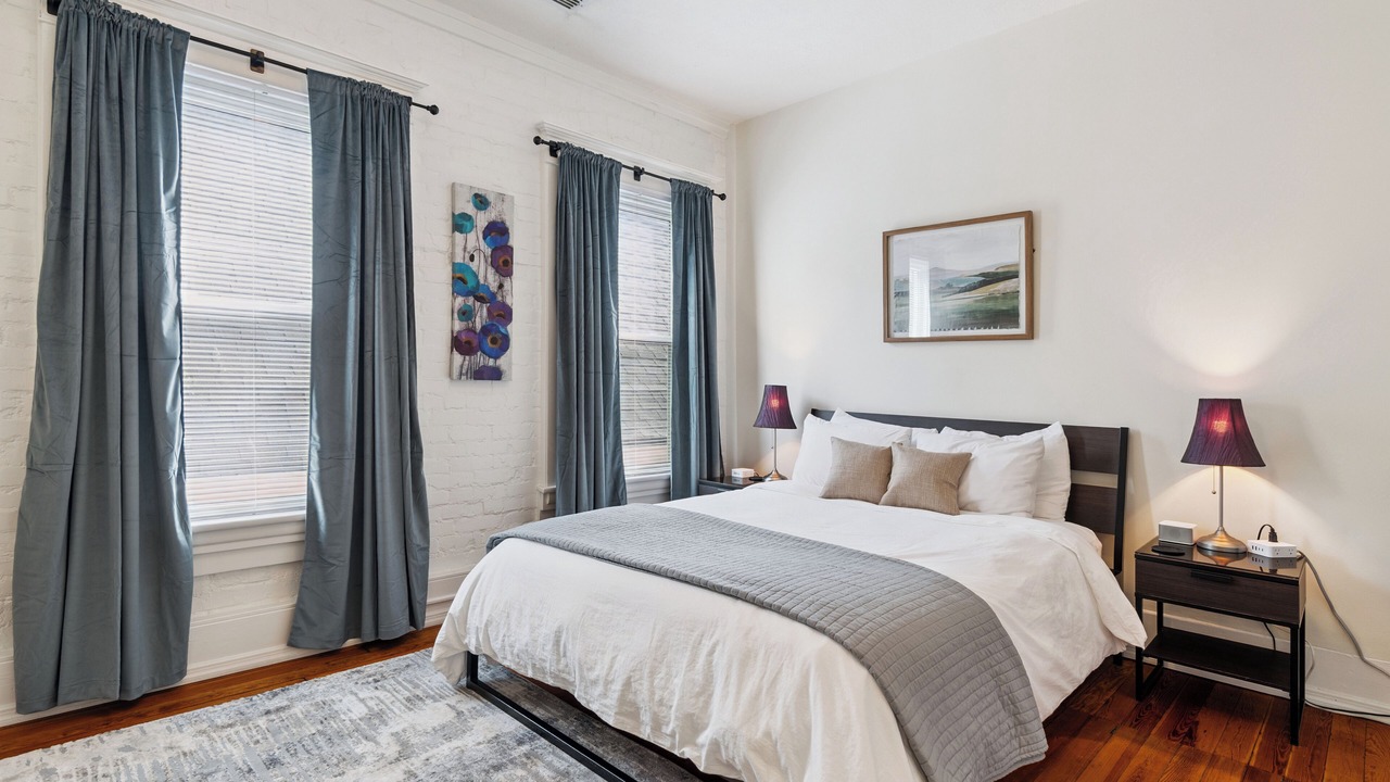 Photo of Bedroom in Downtown Chattanooga