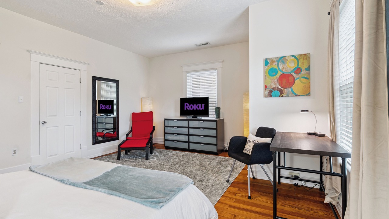 Photo of Others in Downtown Chattanooga