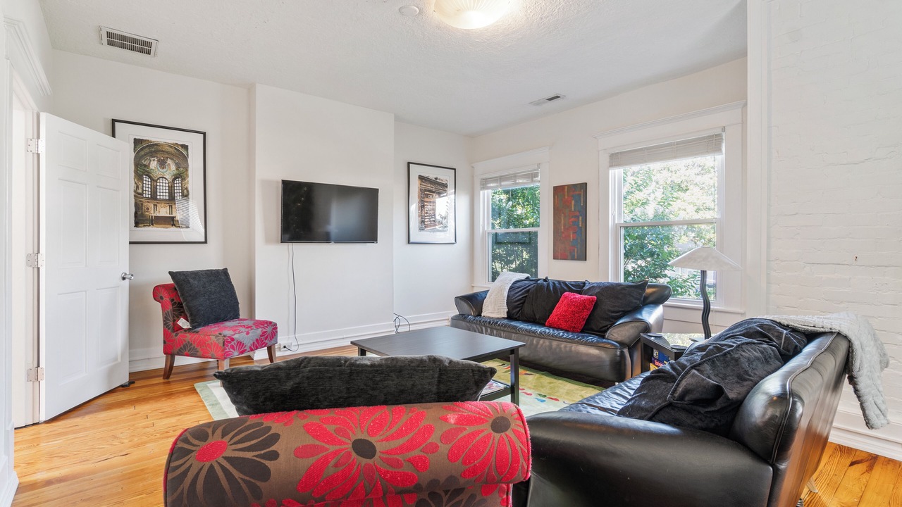 Photo of Livingroom in Downtown Chattanooga