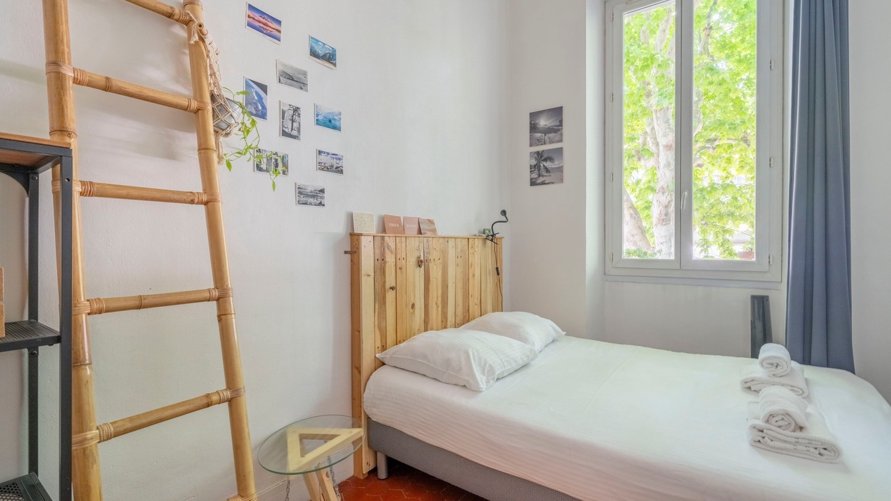 Photo of Bedroom in 6th Arrondissement