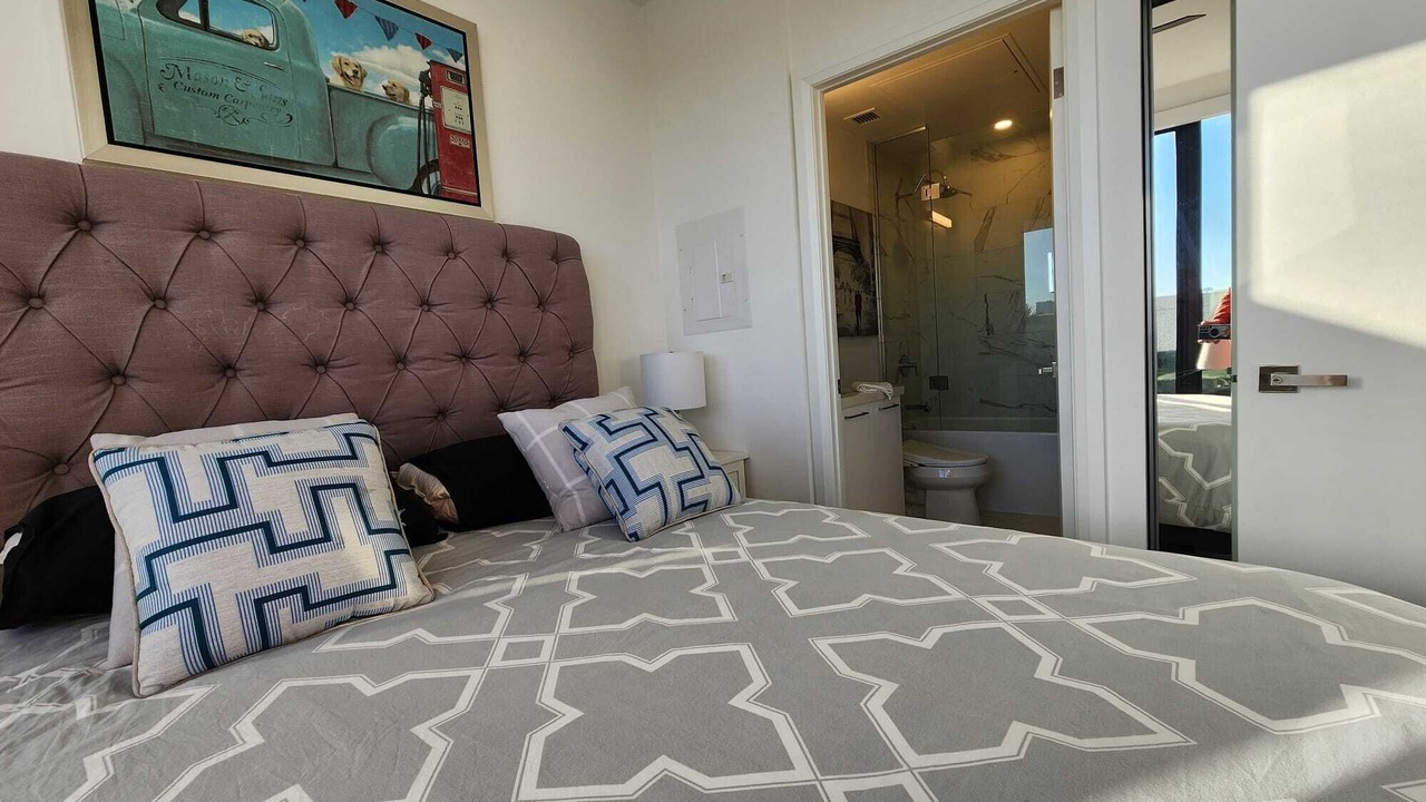 Photo of Bedroom in Thorncliffe Park