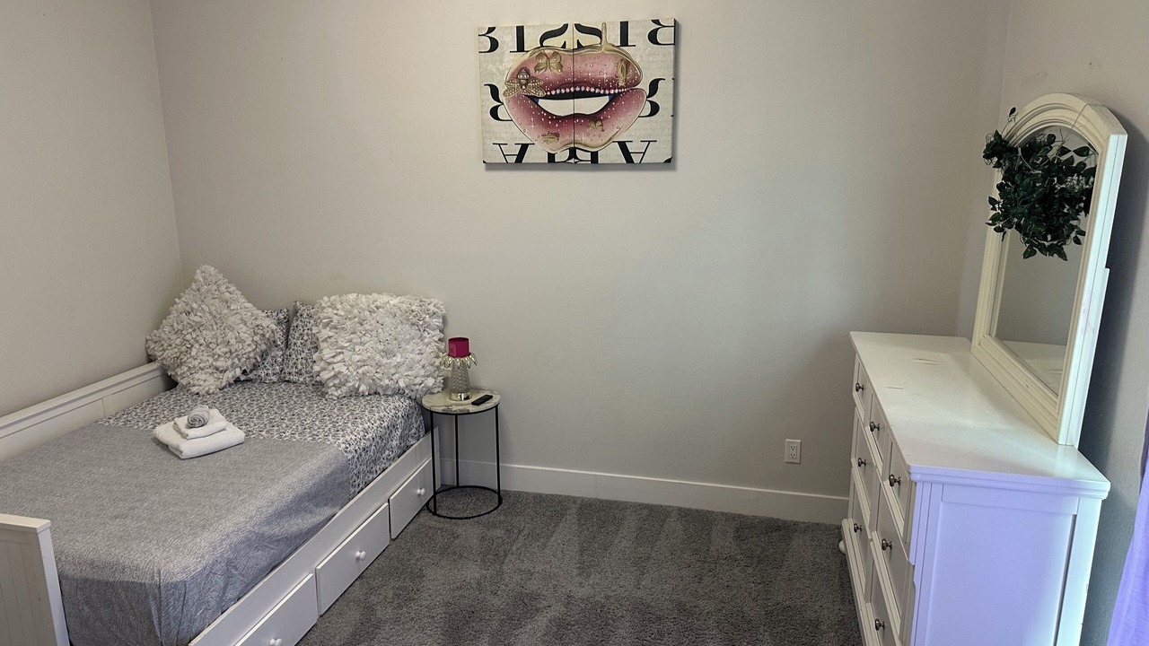 Photo of Bedroom in Cleveland