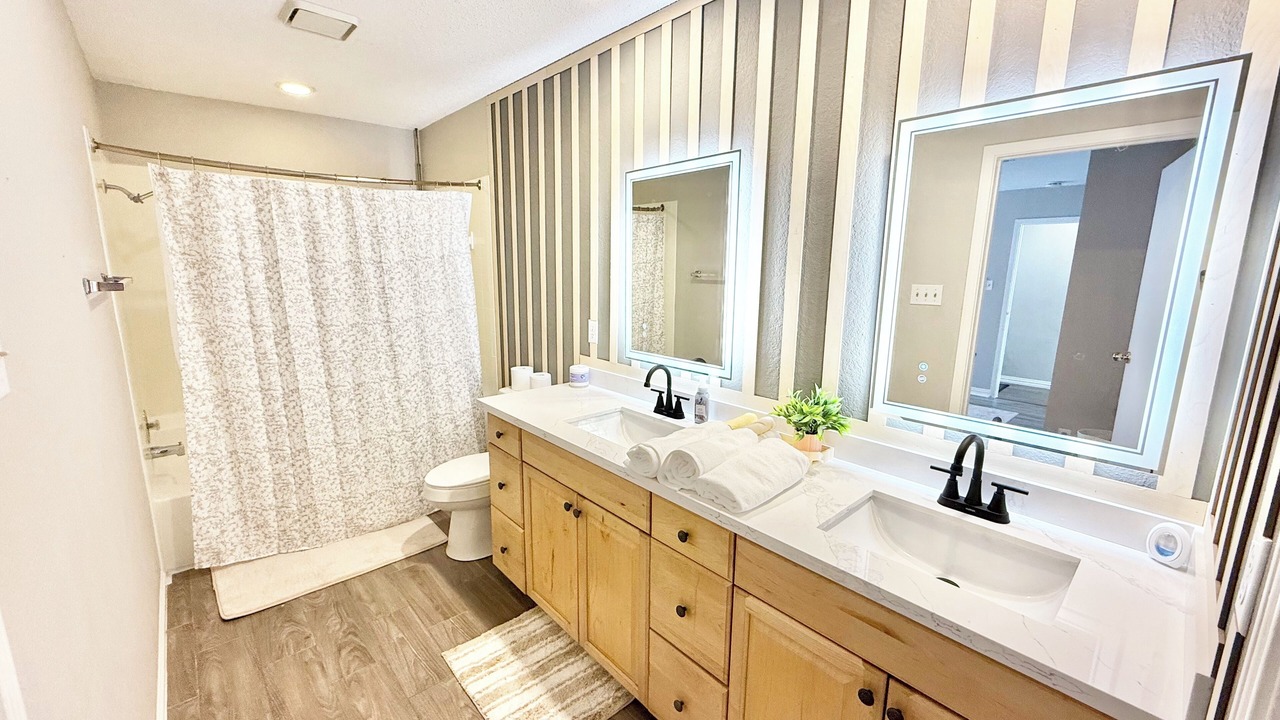 Photo of Bathroom in Lewisville