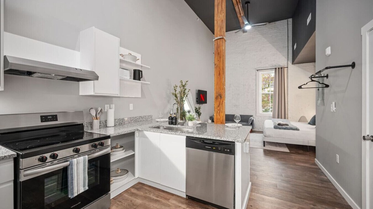 Photo of Kitchen in Oregon District