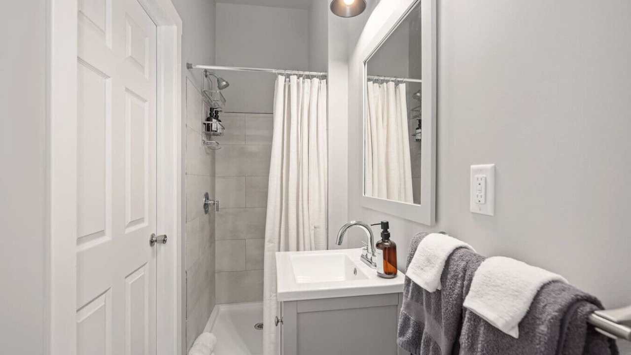 Photo of Bathroom in Oregon District