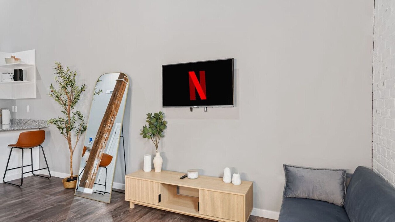 Photo of Livingroom in Oregon District