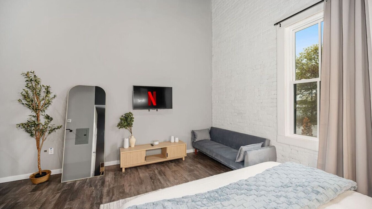 Photo of Bedroom in Oregon District