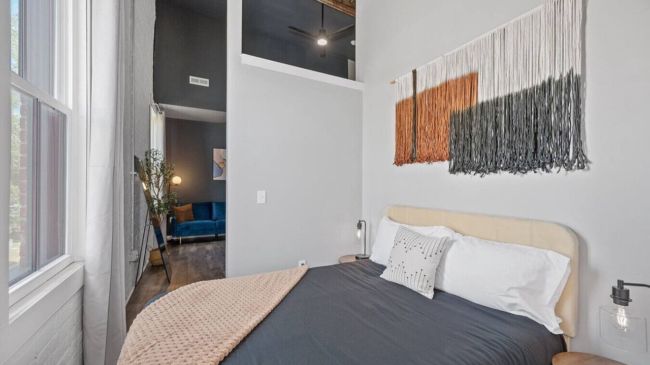 Photo of Bedroom in Oregon District