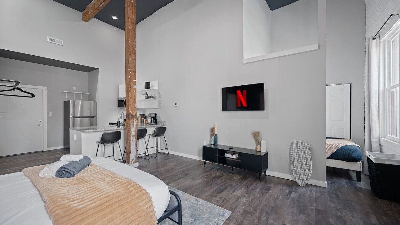 Photo of Bedroom in Oregon District