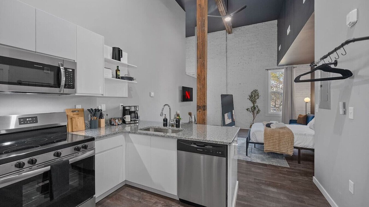 Photo of Others in Oregon District