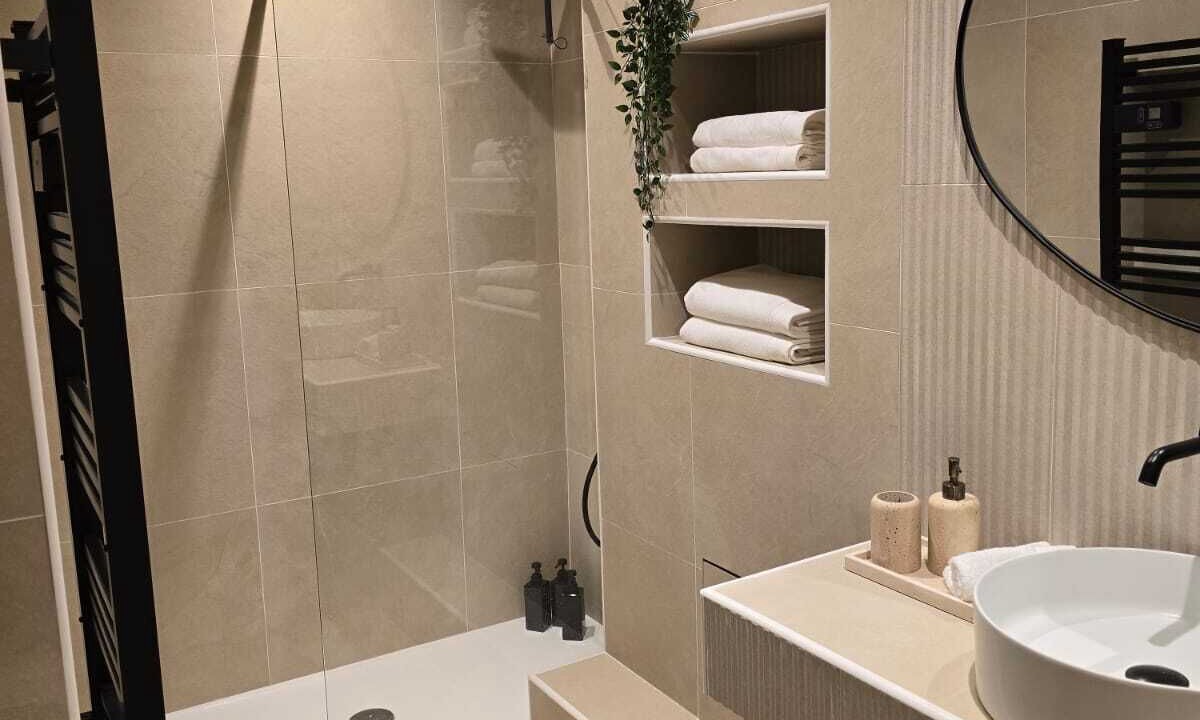 Photo of Bathroom in Porte-Dauphine
