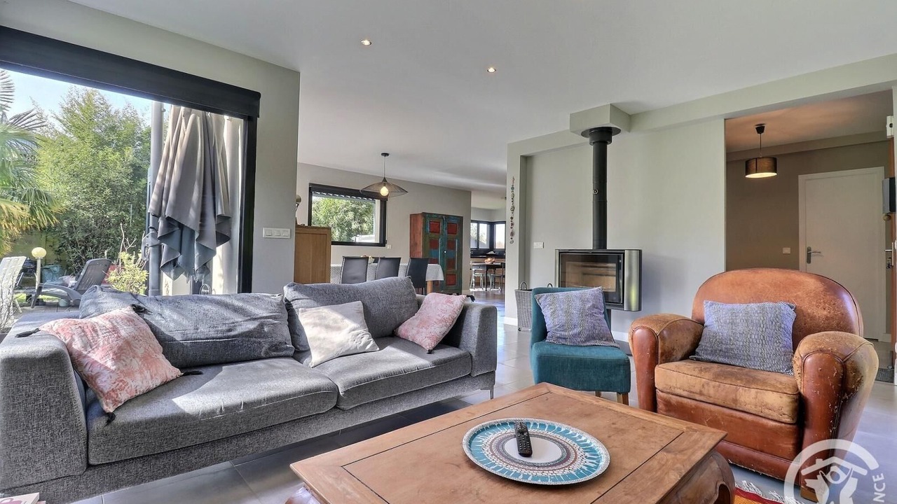 Photo of Livingroom in Thorigne-Fouillard