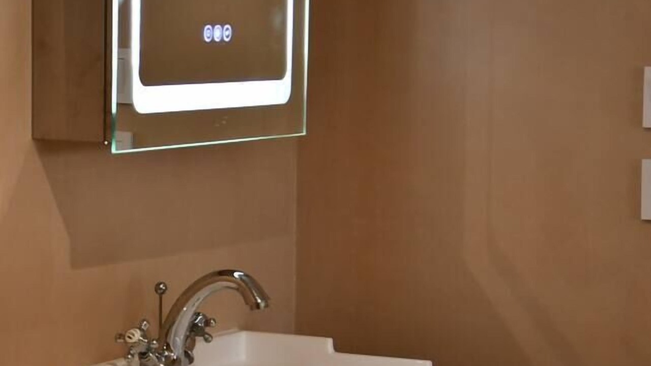 Photo of Bathroom in Lavault-de-Fretoy