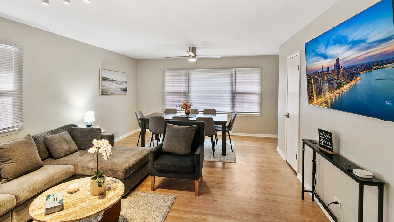 Photo of Livingroom in Libertyville