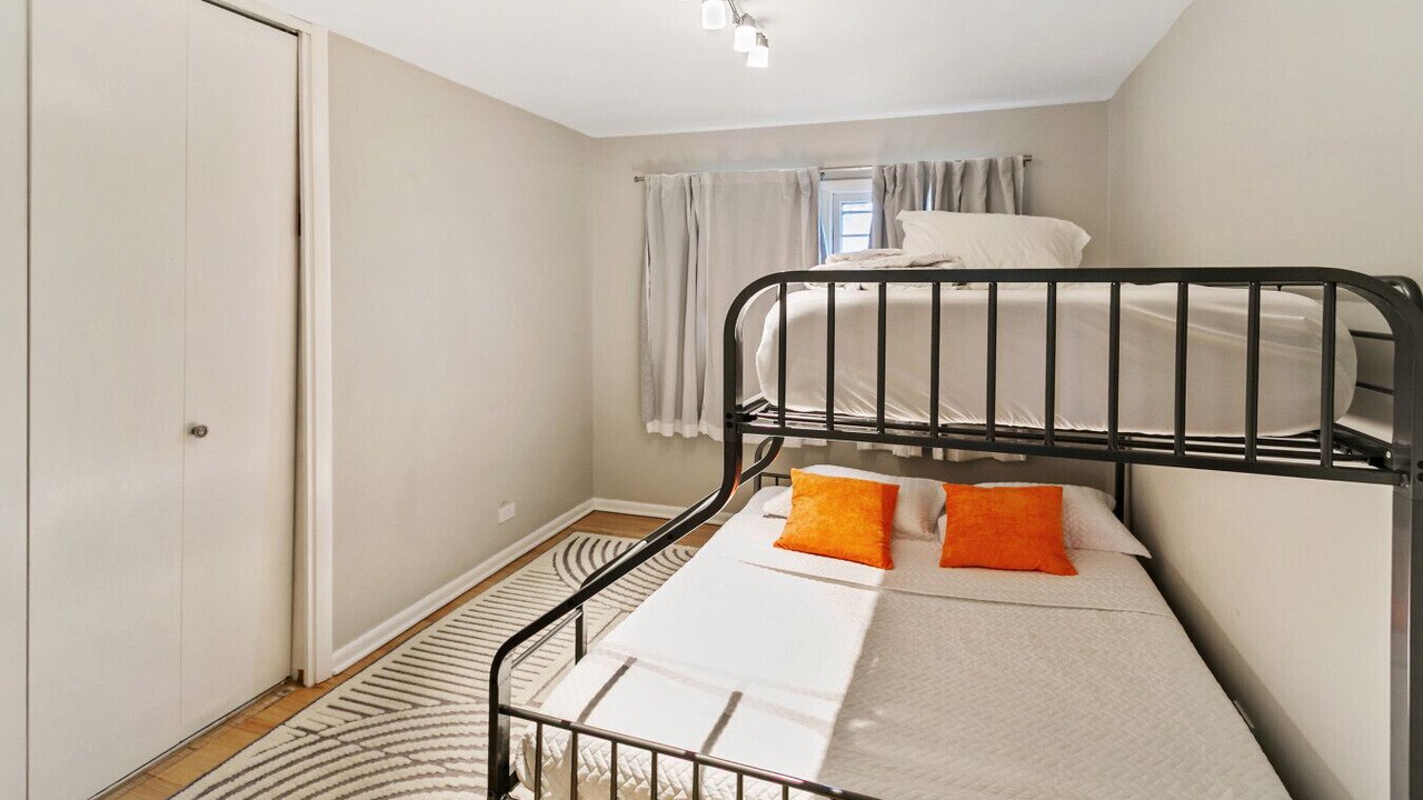 Photo of Bedroom in Libertyville