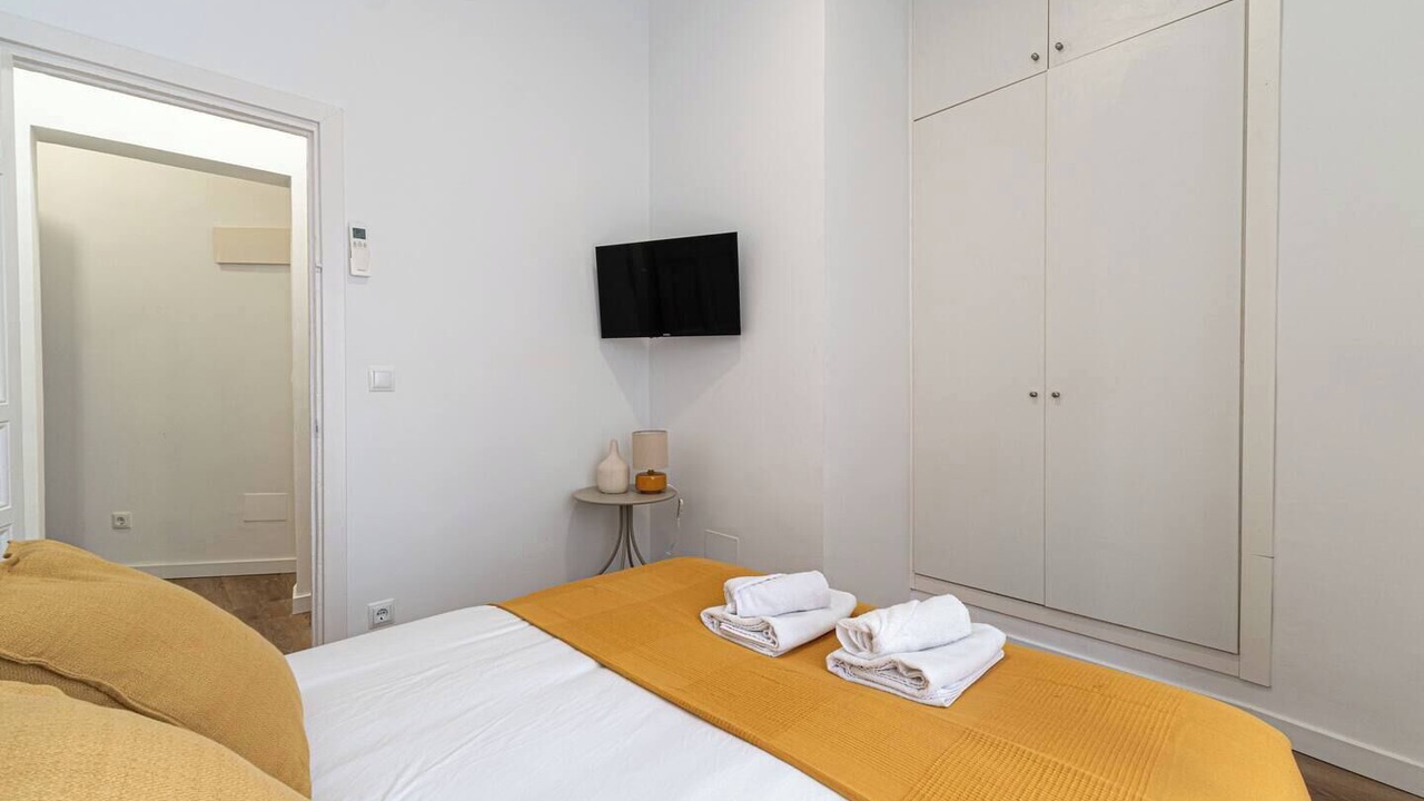 Photo of Bedroom in Embajadores