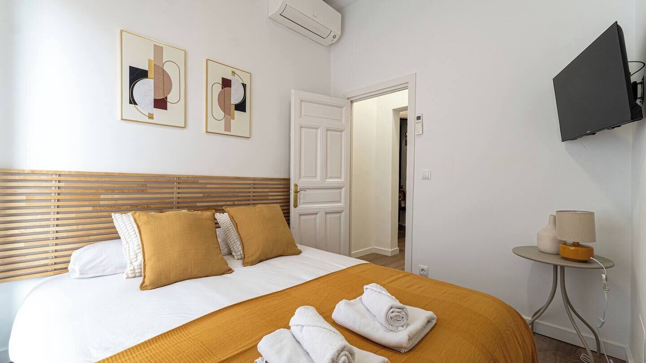 Photo of Bedroom in Embajadores