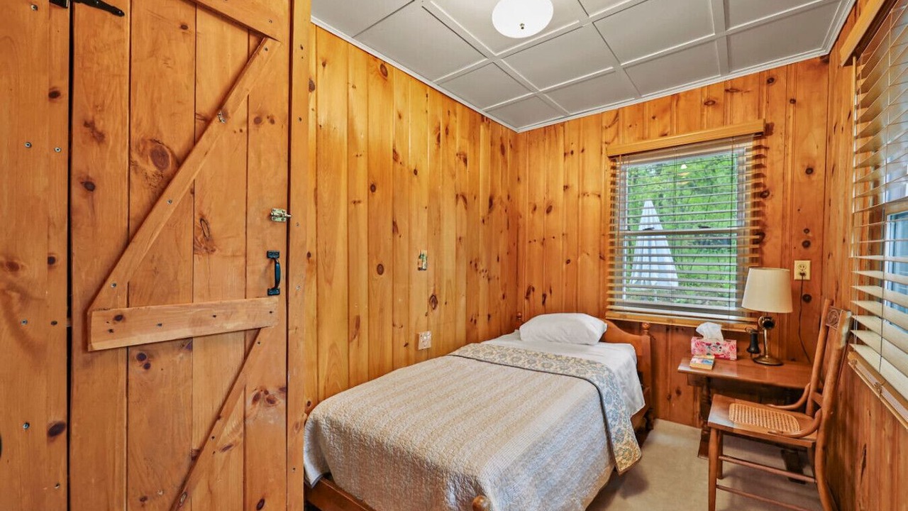 Photo of Others in Lenox Dale