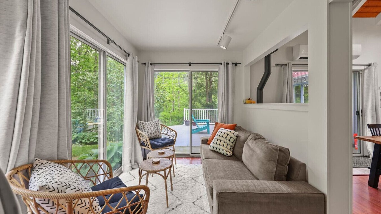 Photo of Others in Housatonic
