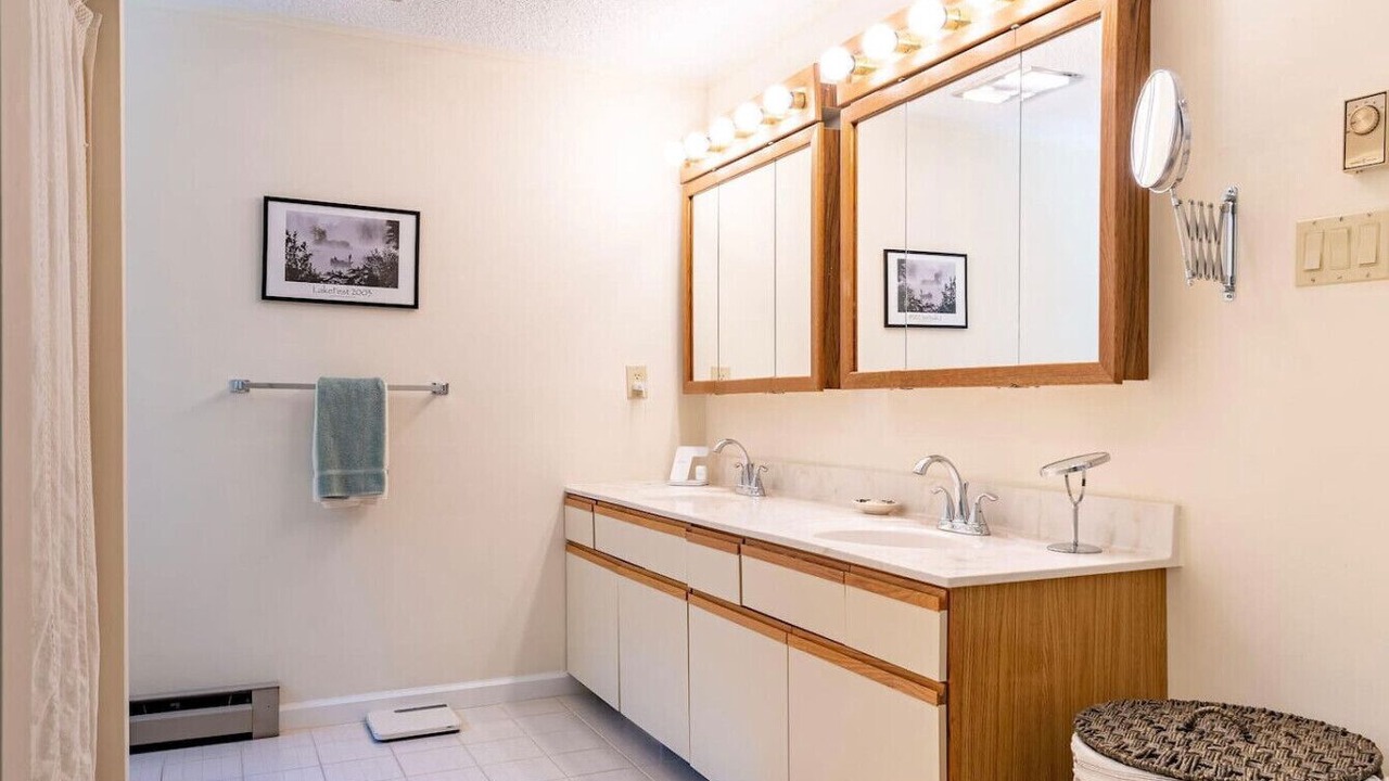 Photo of Bathroom in Monterey