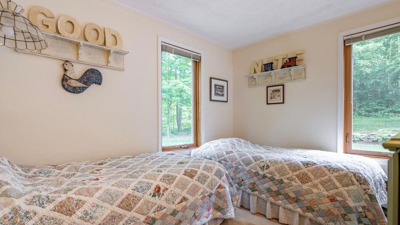 Photo of Bedroom in Monterey
