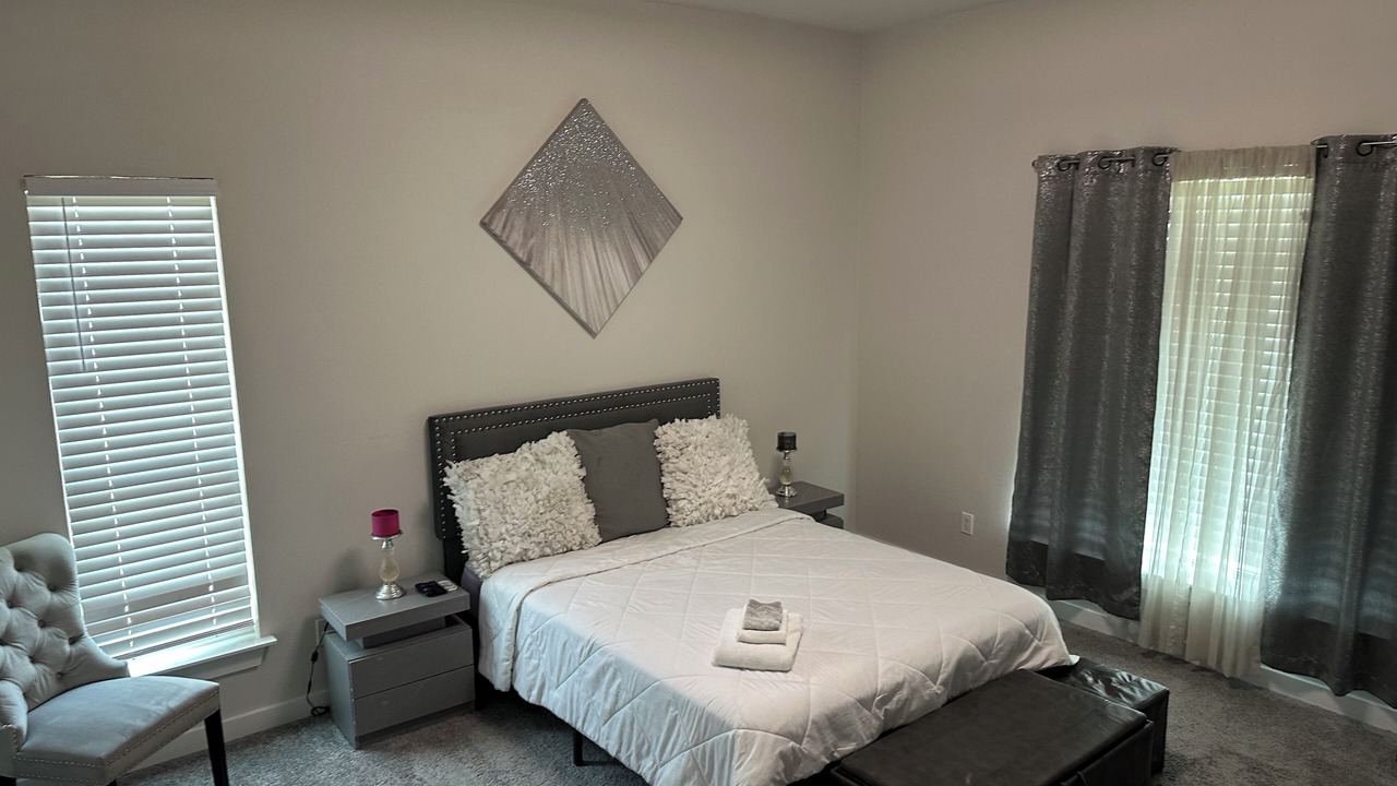 Photo of Bedroom in Cleveland