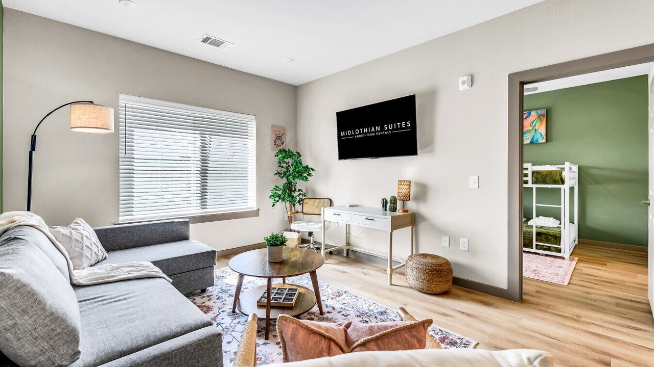 Photo of Bedroom in Lacy-Lakeview