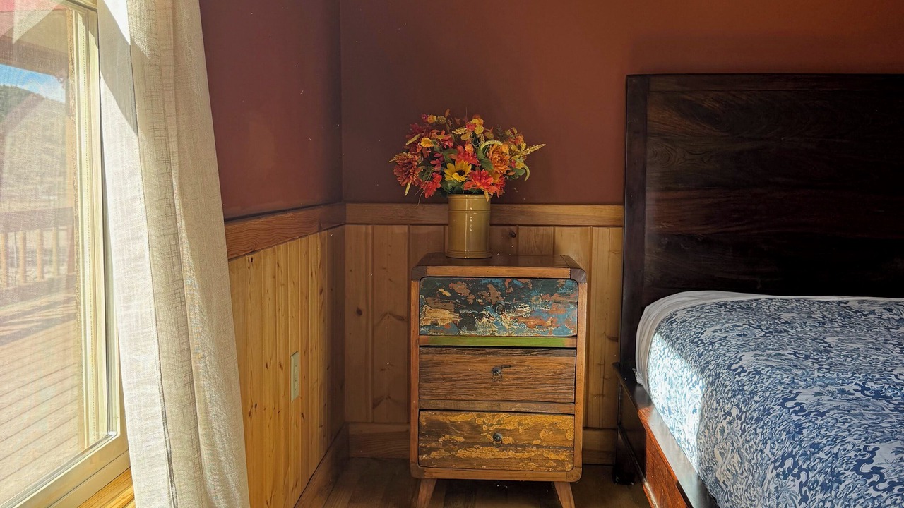 Photo of Bedroom in Reserve