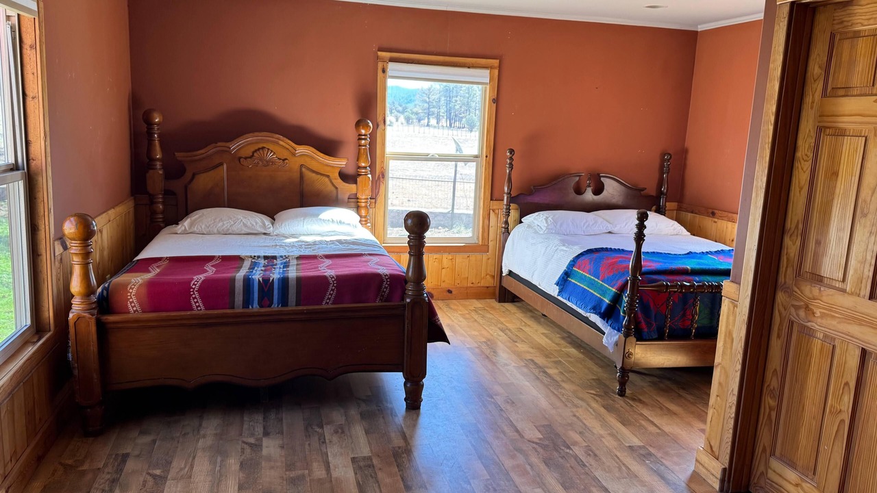Photo of Bedroom in Reserve
