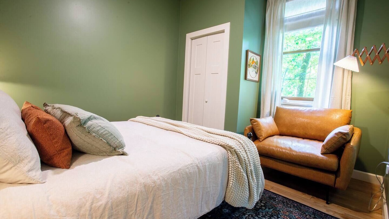 Photo of Others in Perrysville