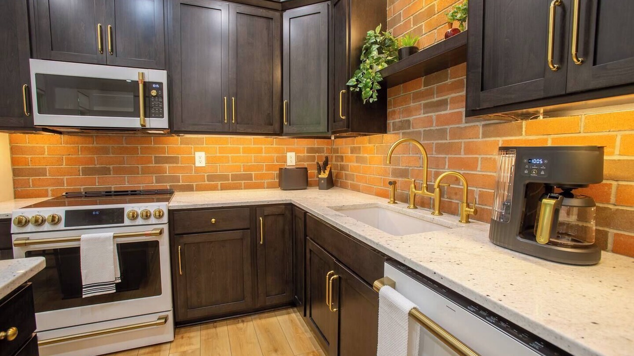 Photo of Others in Perrysville