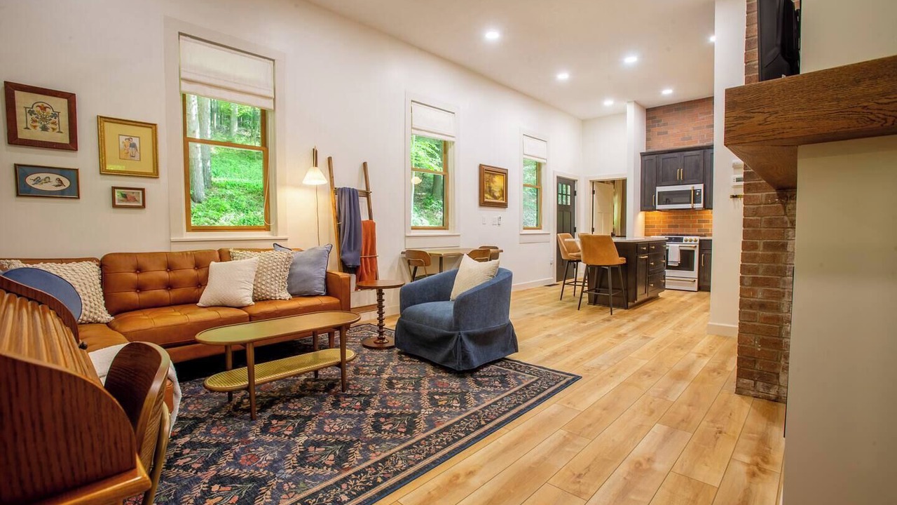 Photo of Others in Perrysville